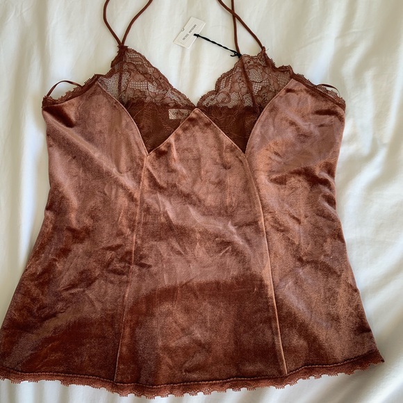 Cotton Candy Tops - NWT Velvet & Lace Tank Top